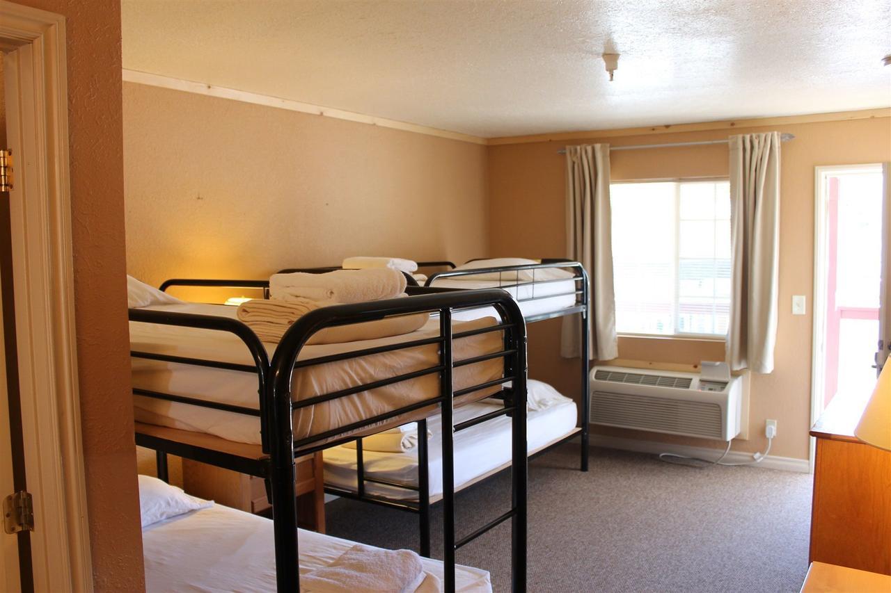 Whitney Portal Hotel And Hostel Lone Pine Rom bilde