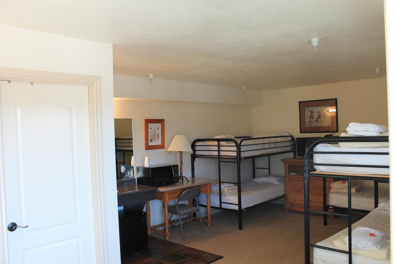 Whitney Portal Hotel And Hostel Lone Pine Eksteriør bilde
